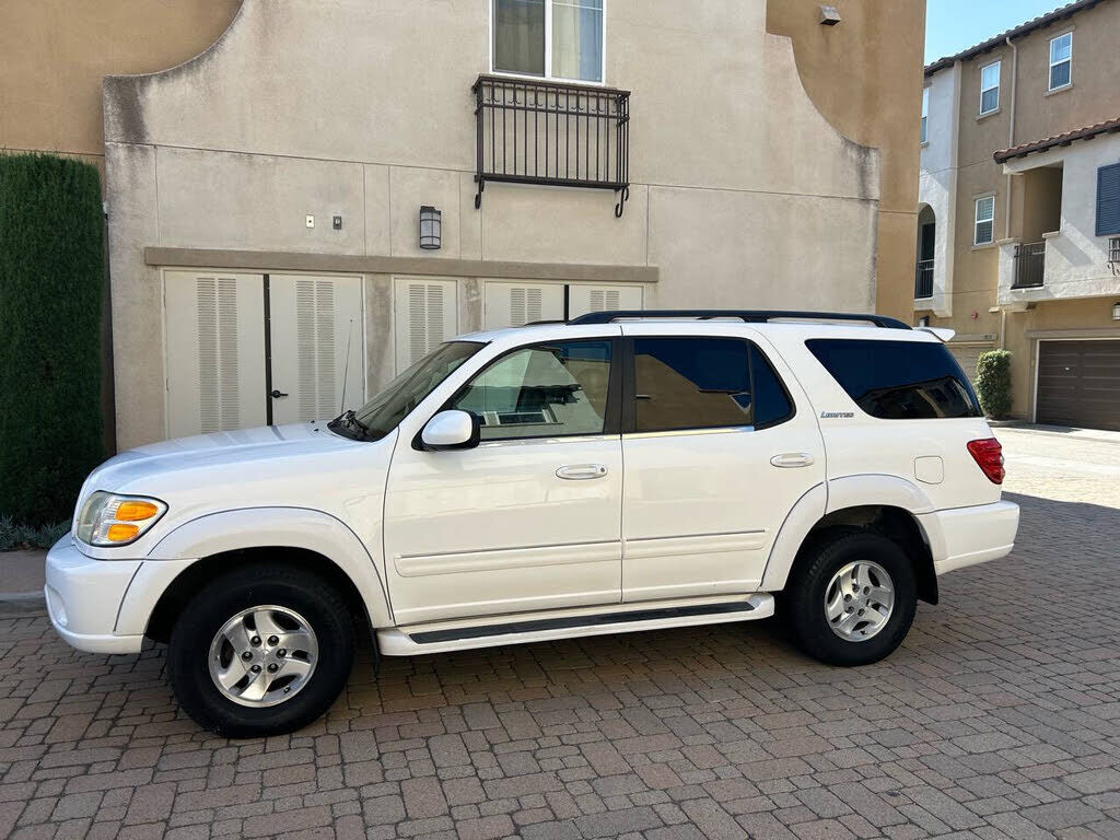 Toyota Sequoia