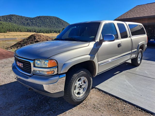 GMC Sierra