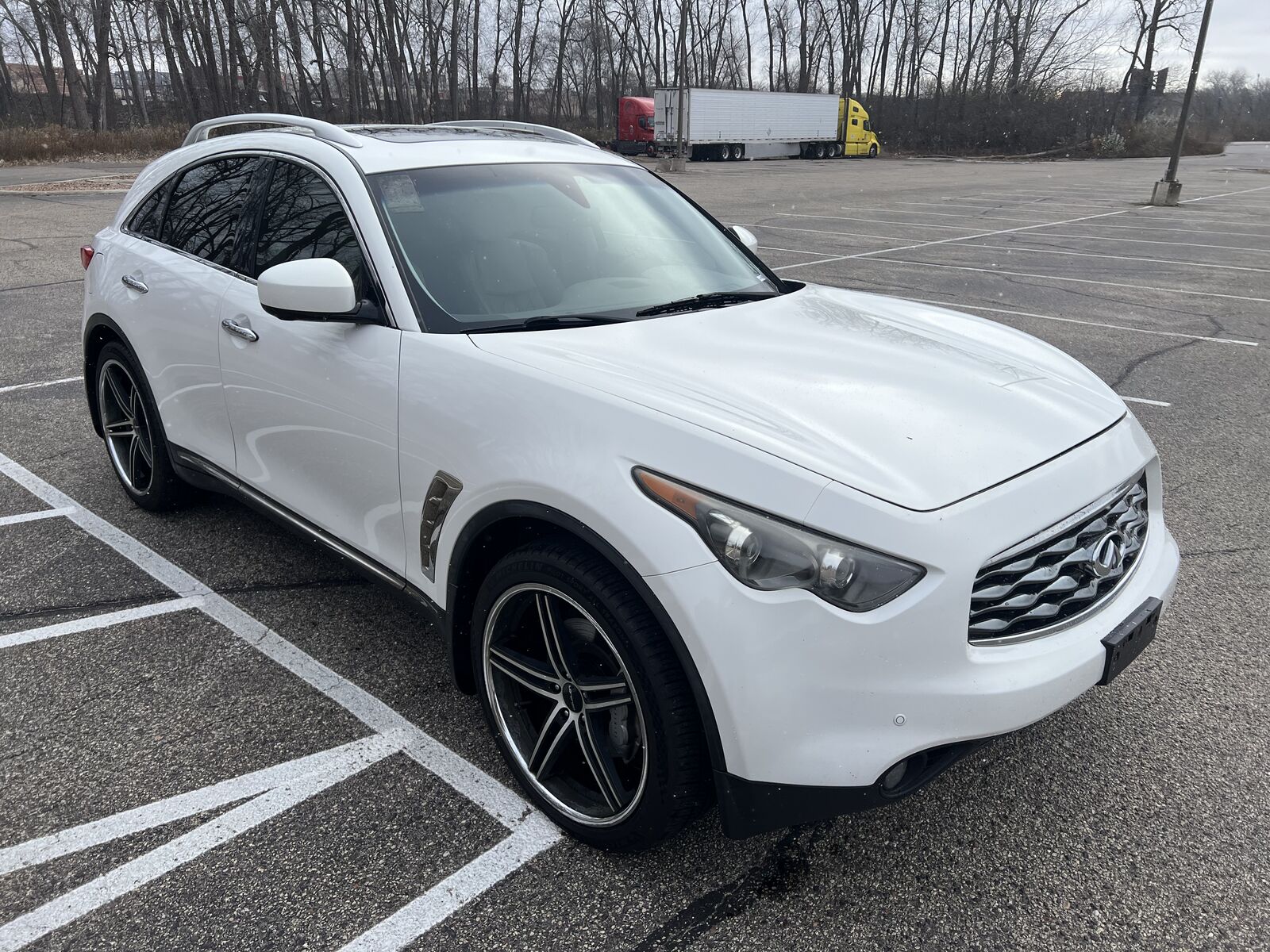 Infiniti FX50