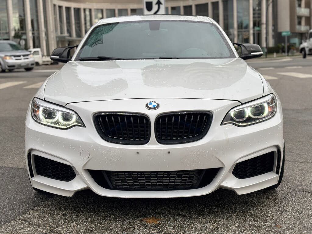 BMW 228i