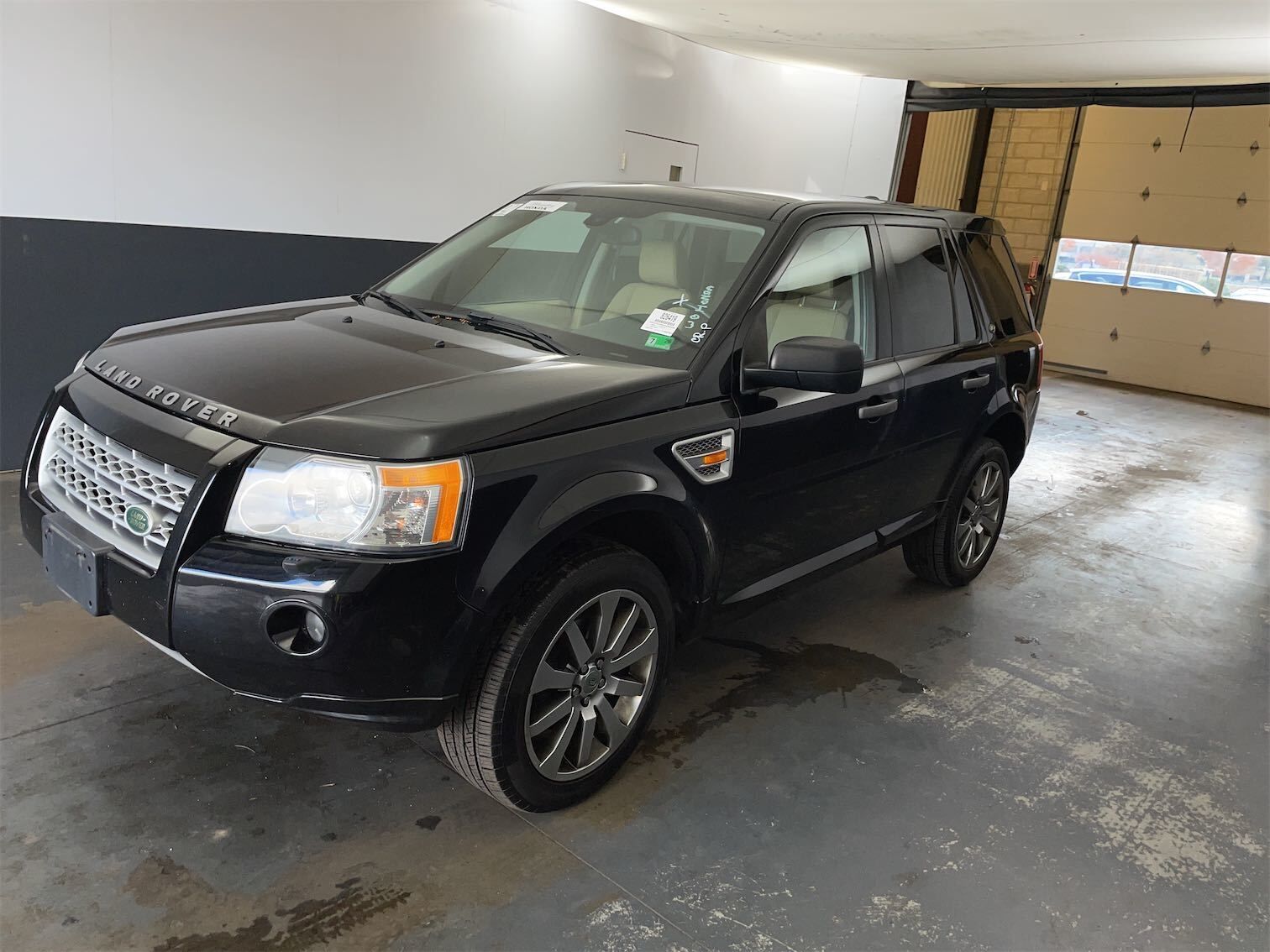 Land Rover LR2