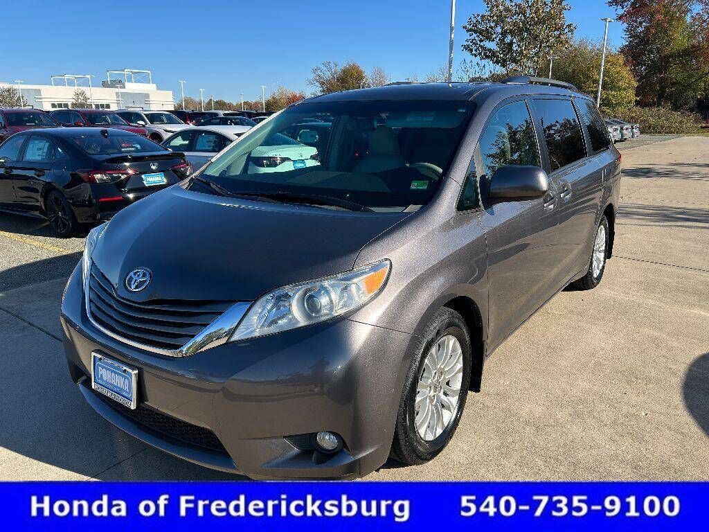 Toyota Sienna