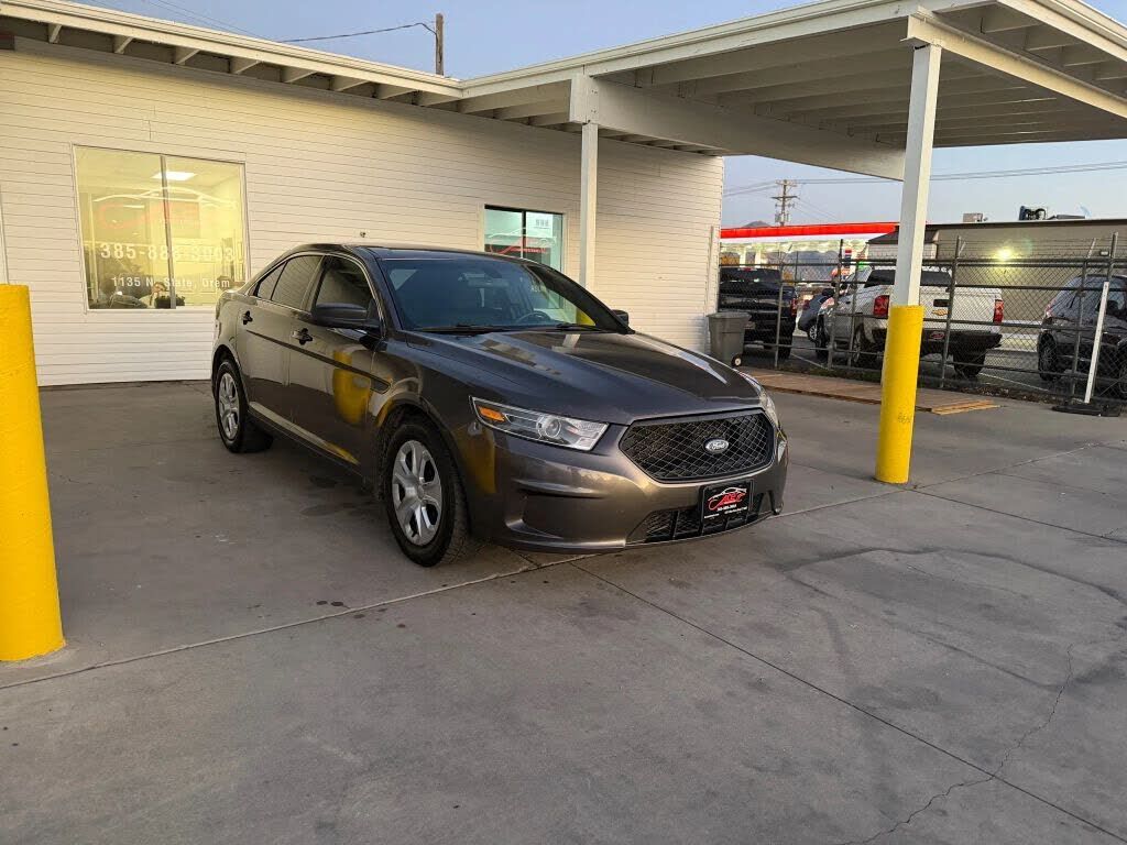 Ford Taurus