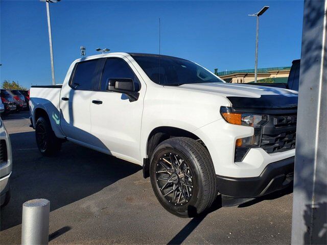 2023 CHEVROLET Silverado