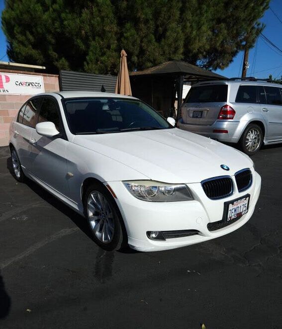 BMW 328i