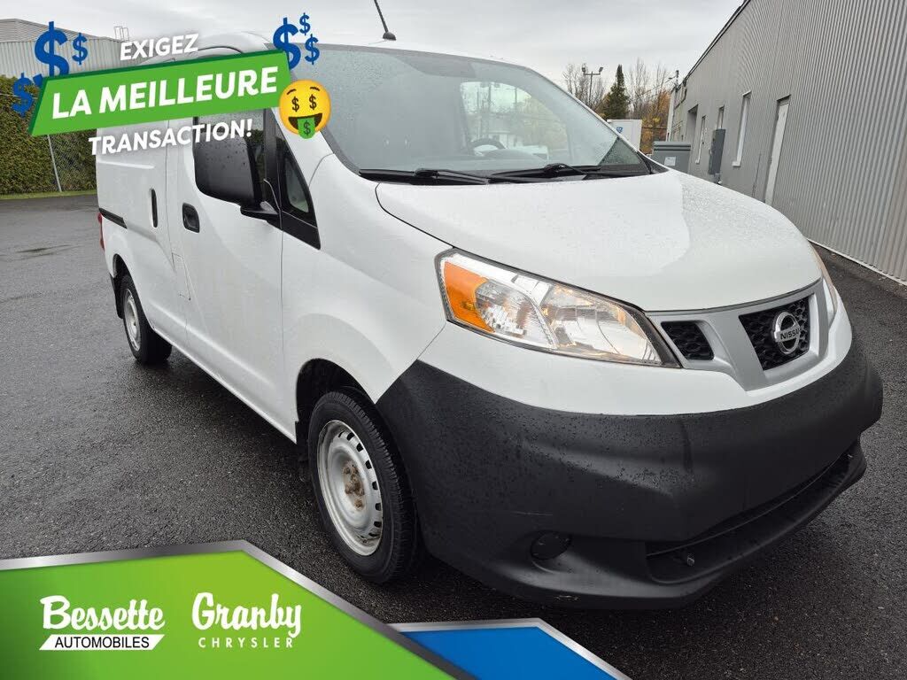 Nissan NV200