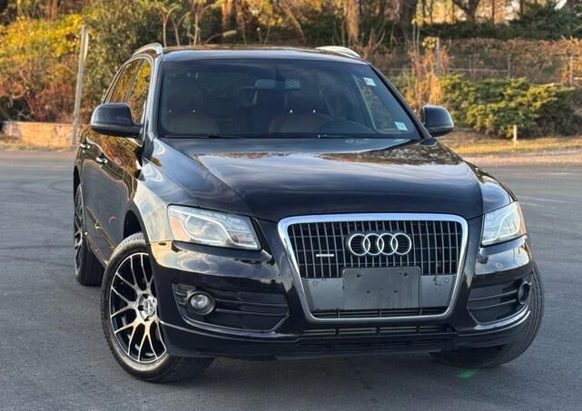 2012 AUDI Q5