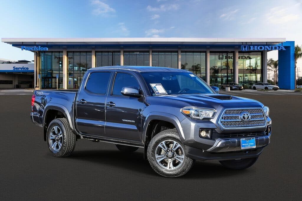 Toyota Tacoma