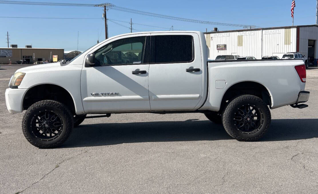 Nissan Titan