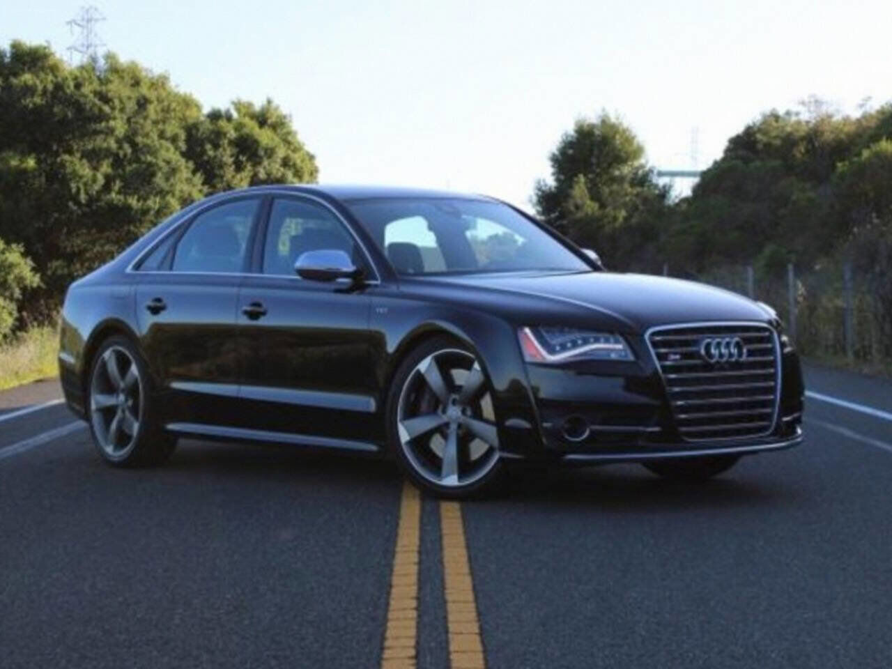 Audi S8