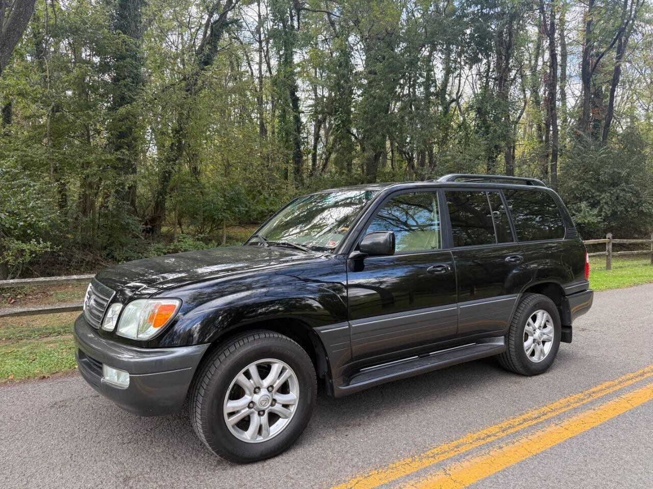 Lexus LX