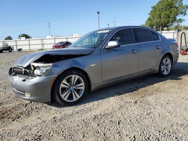 BMW 528i