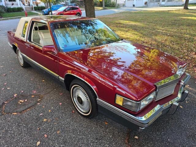 Cadillac Deville