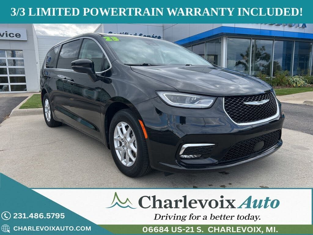 2023 CHRYSLER Pacifica