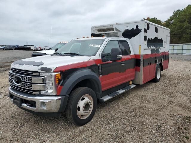 Ford F-550