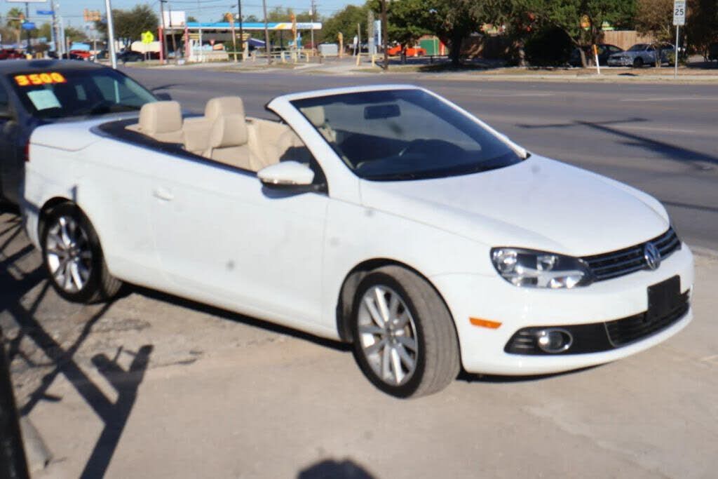 2015 VOLKSWAGEN Eos