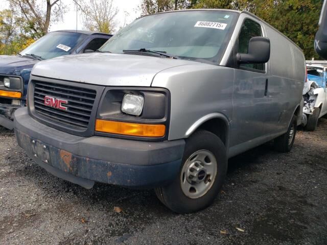 GMC Savana