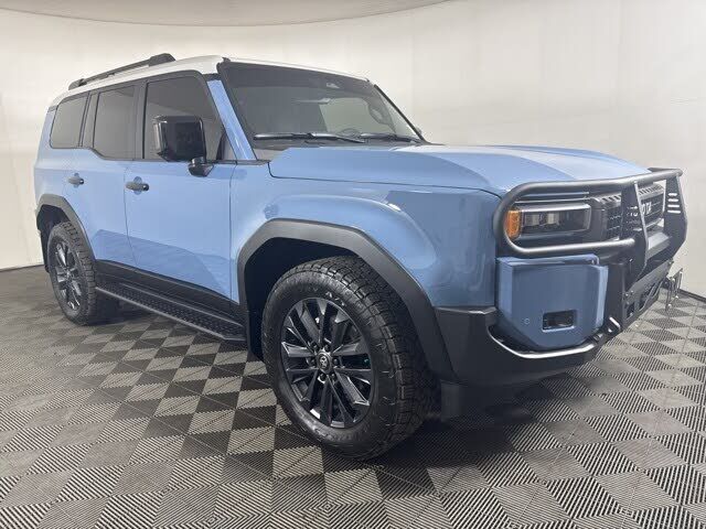 2024 TOYOTA Land Cruiser