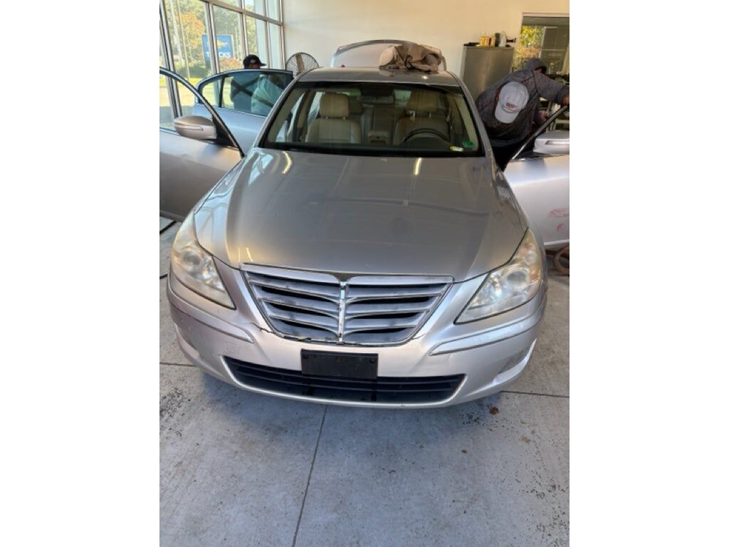 Hyundai Genesis