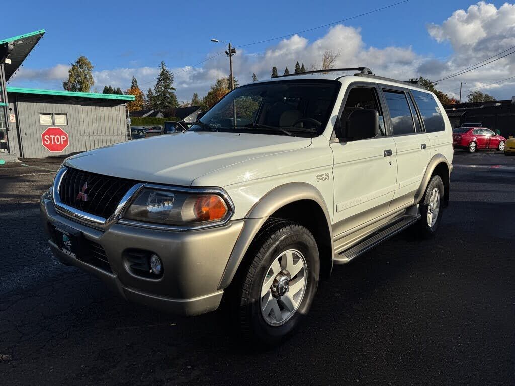 Mitsubishi Montero Sport