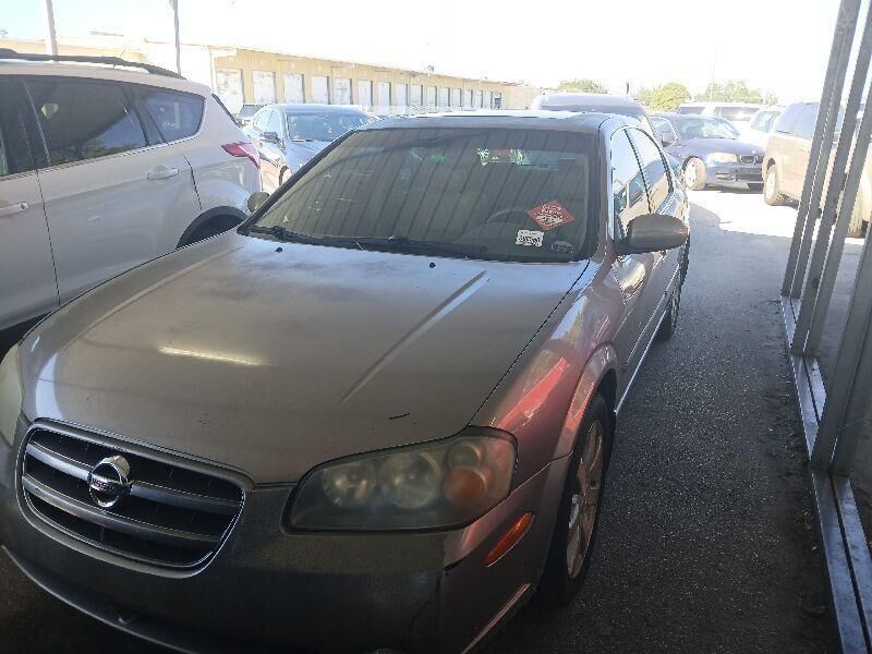 Nissan Maxima