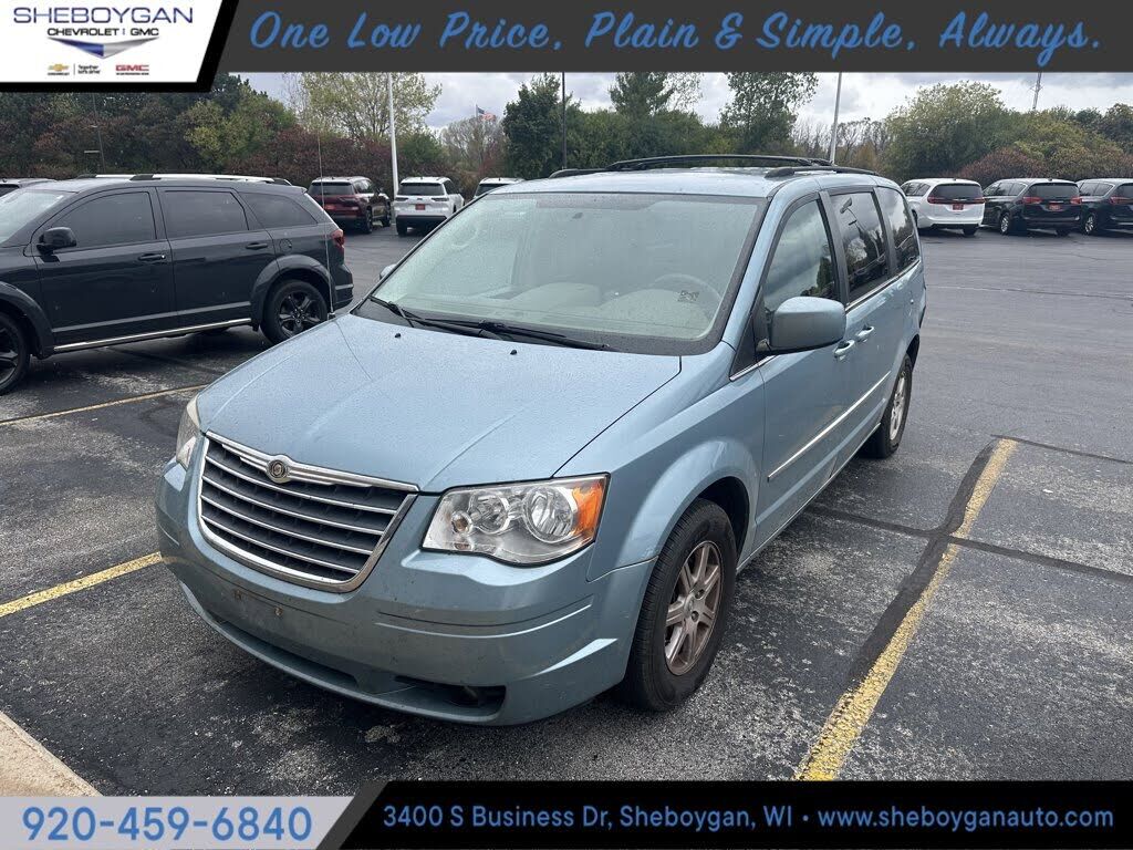 Chrysler Town and Country