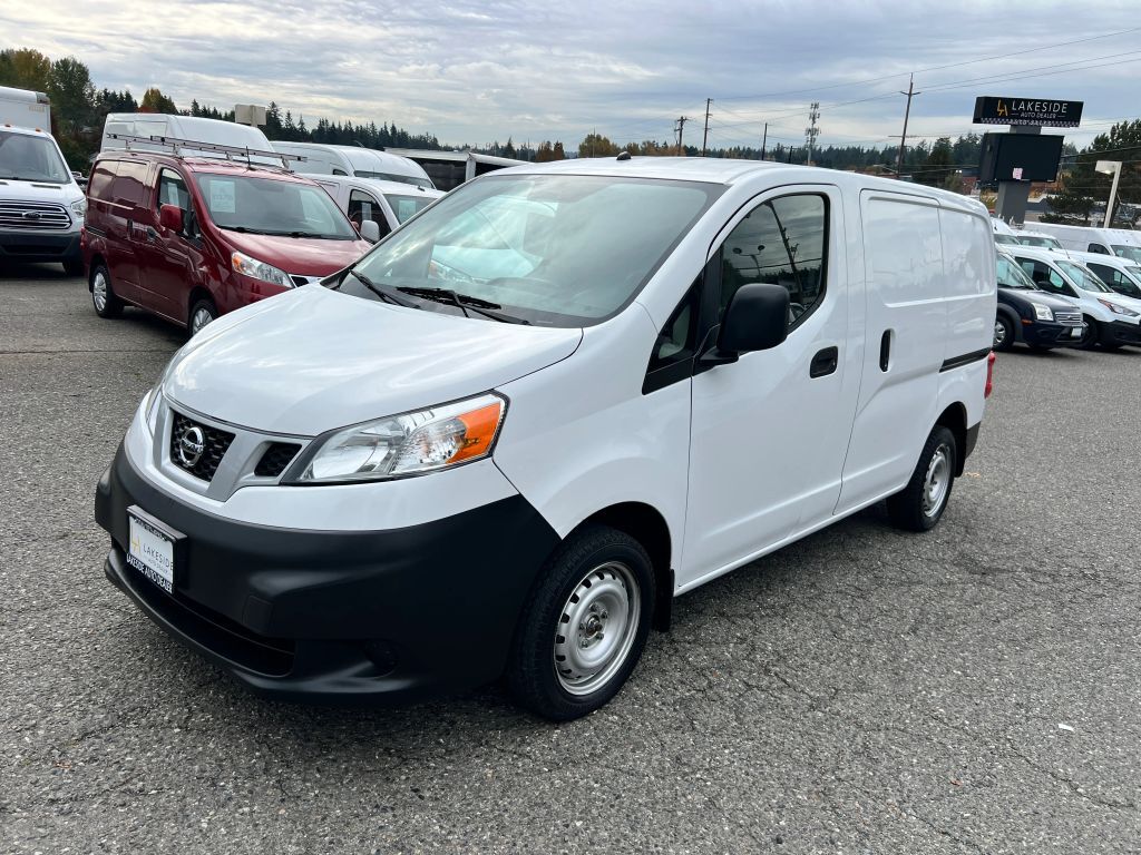 Nissan NV200