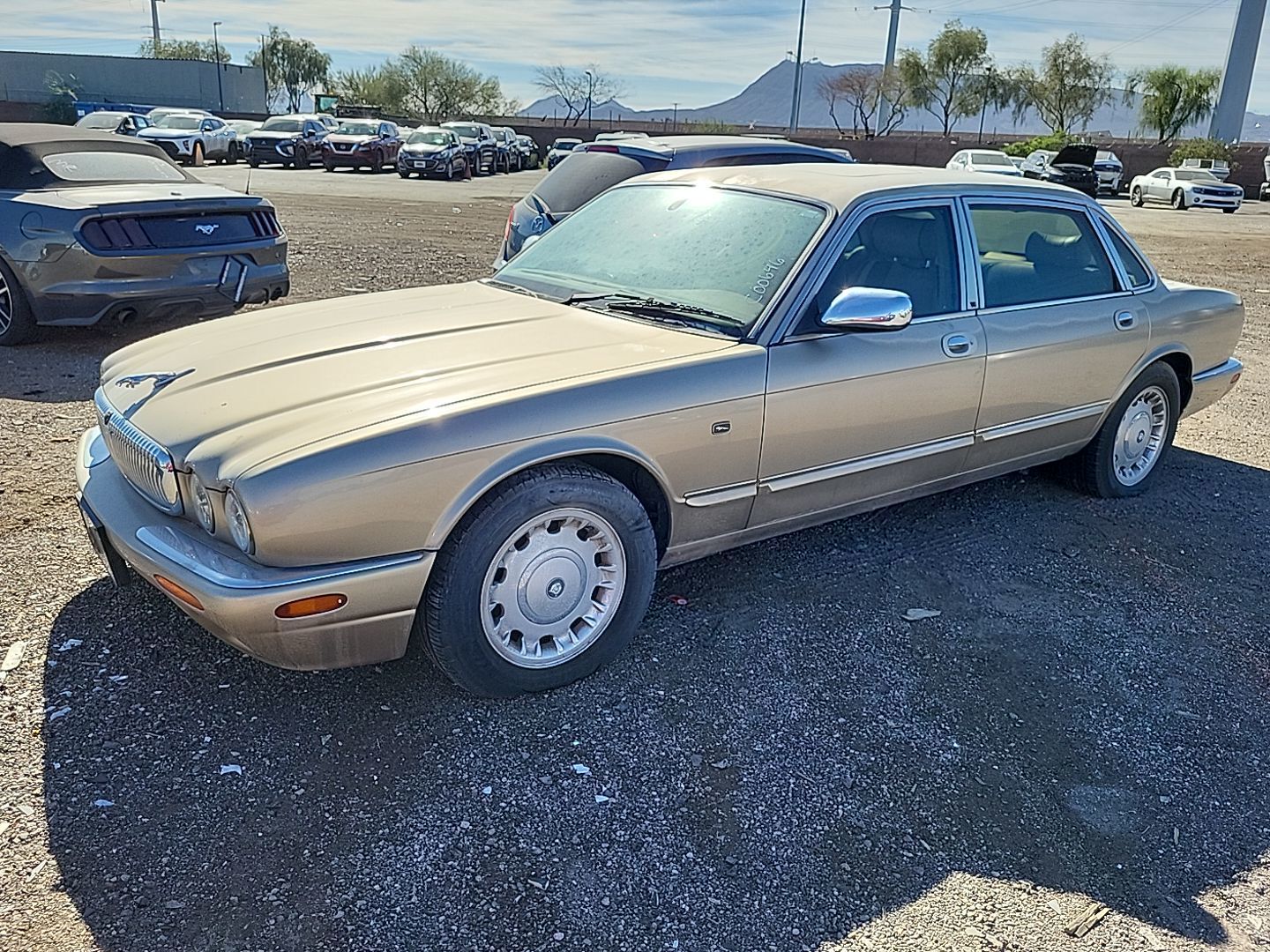 Jaguar Vanden Plas