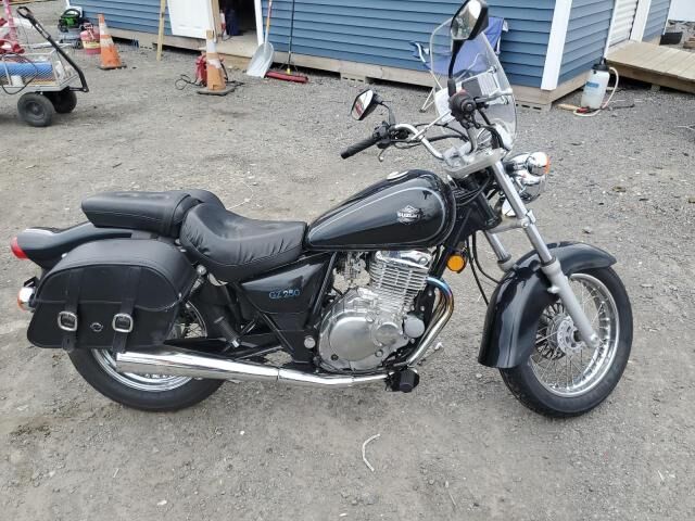 Suzuki GZ250K