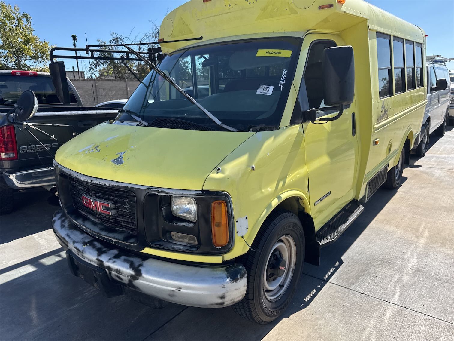 GMC Savana