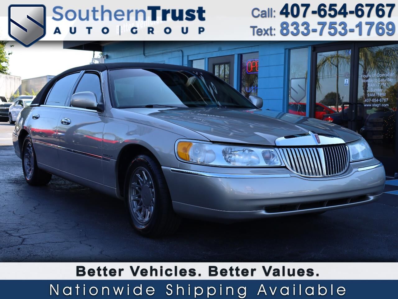 Lincoln Town Car