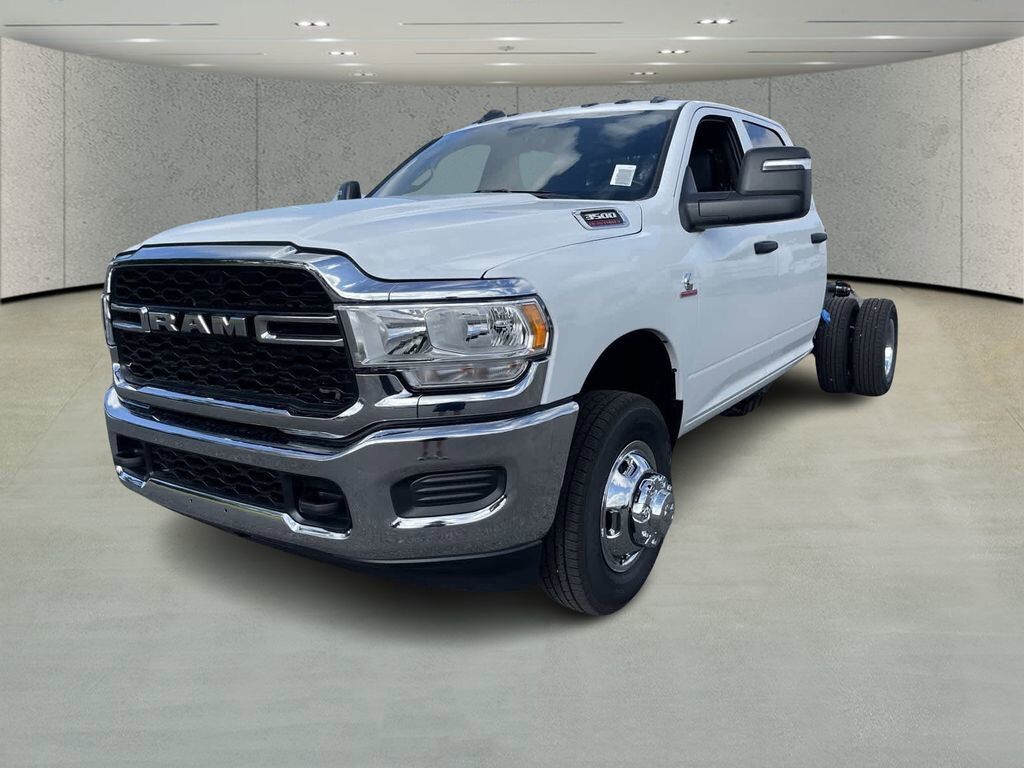 2024 RAM 3500