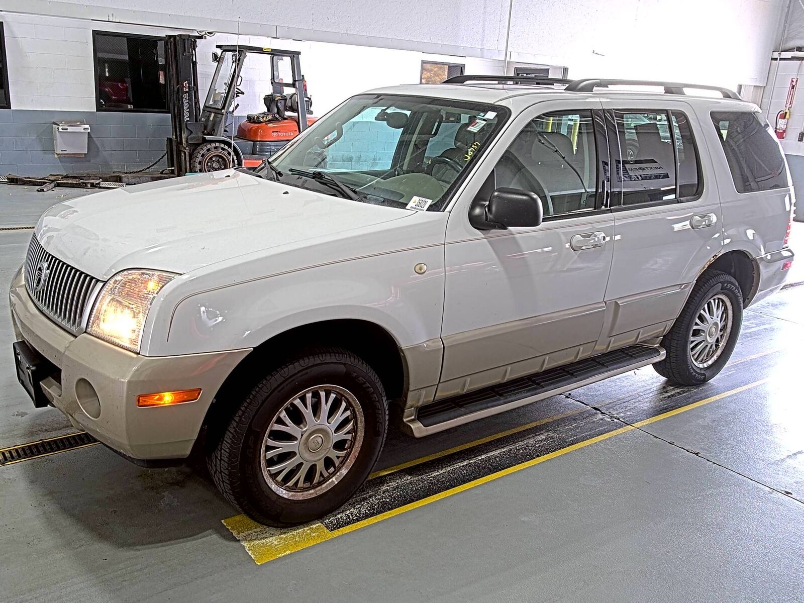 Mercury Mountaineer