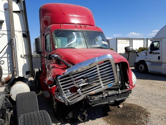 2018 FREIGHTLINER Cascadia