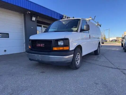 GMC Savana
