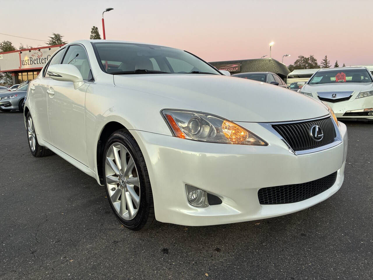 Lexus IS