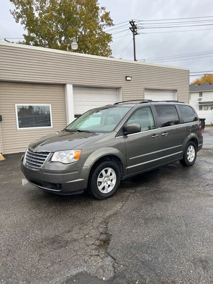 Chrysler Town and Country