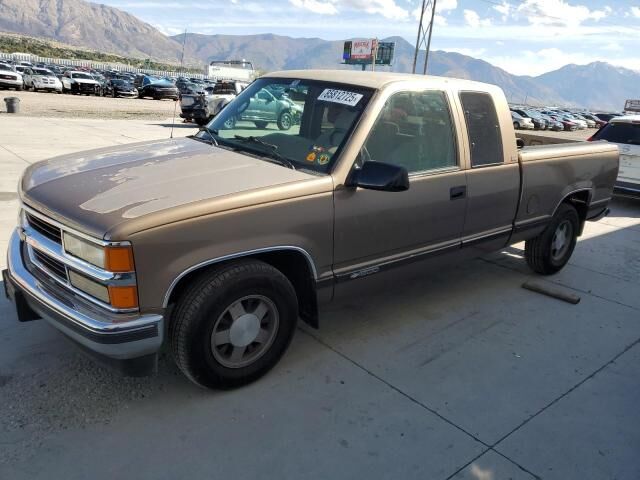 Chevrolet GMT-400