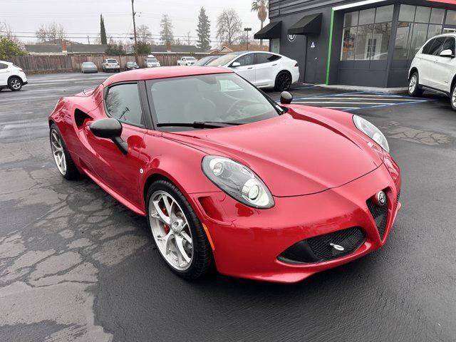 Alfa Romeo 4C