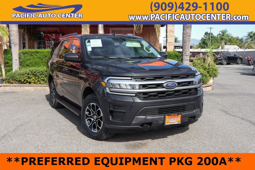 2022 FORD Expedition