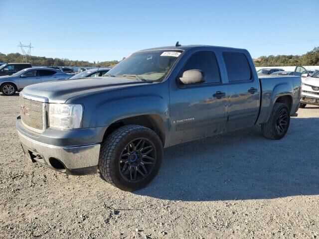 GMC Sierra
