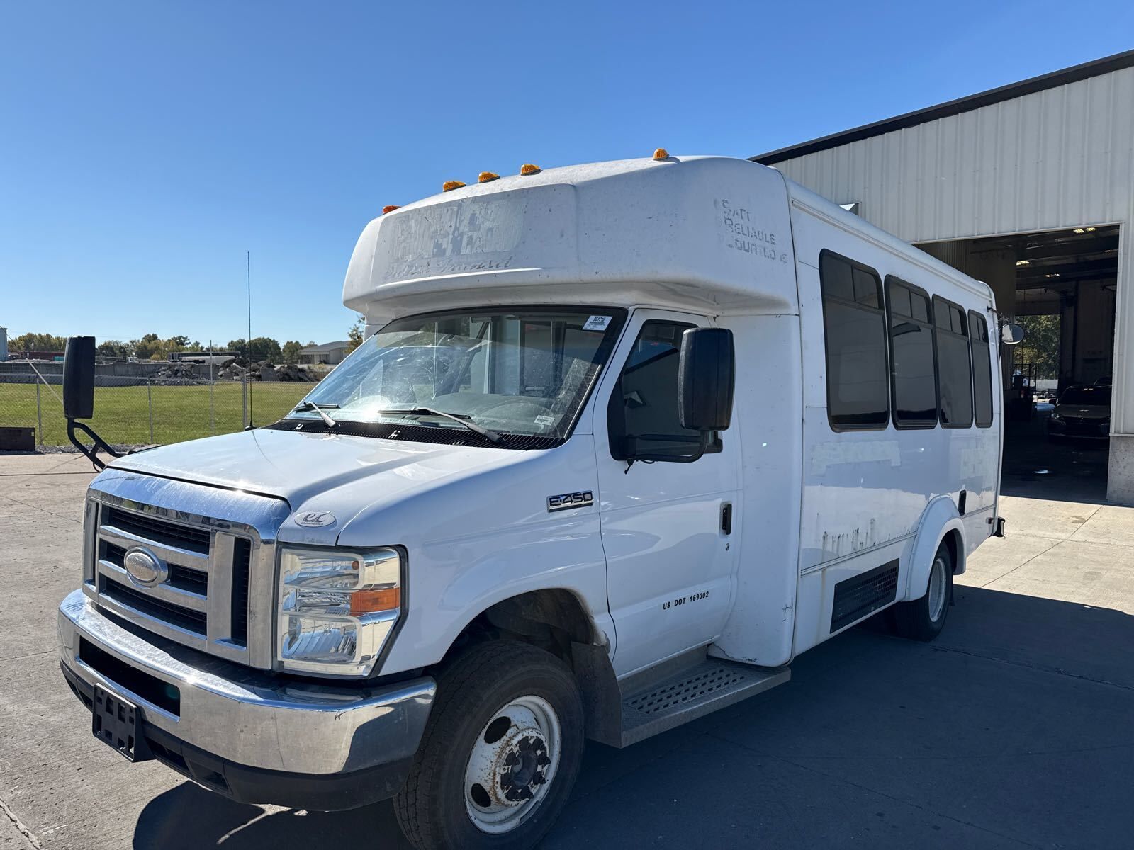 Ford E-450