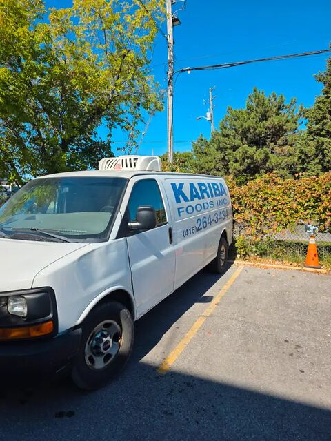 GMC Savana