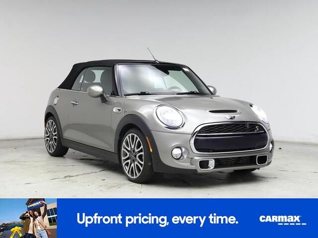 MINI Cooper Convertible