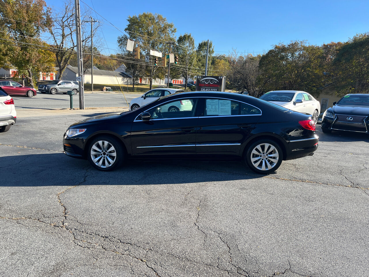 2011 VOLKSWAGEN Passat