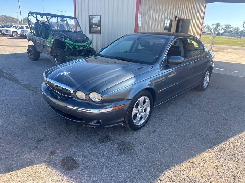 Jaguar X-Type