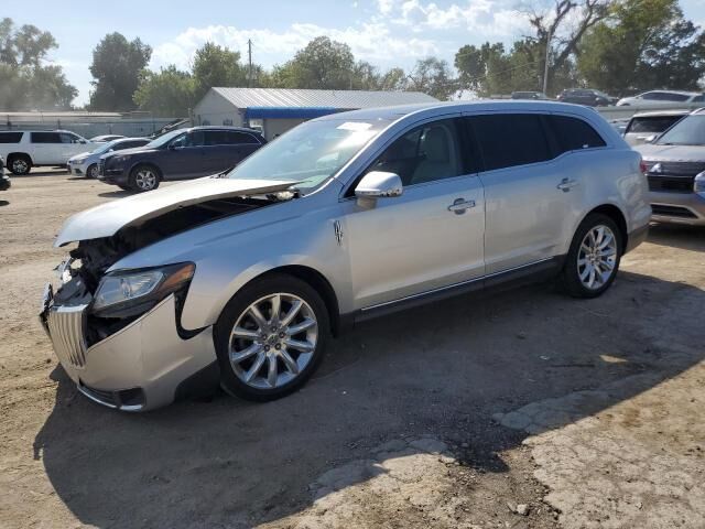 Lincoln MKT
