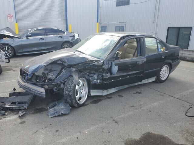 BMW 325i