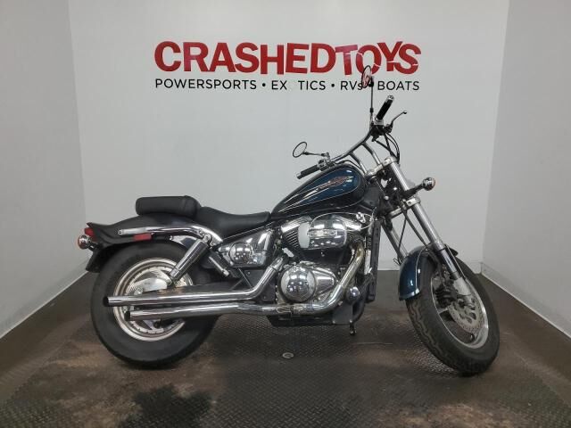 Suzuki VZ800
