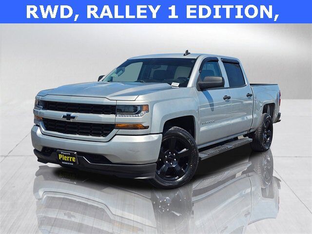 2018 CHEVROLET Silverado